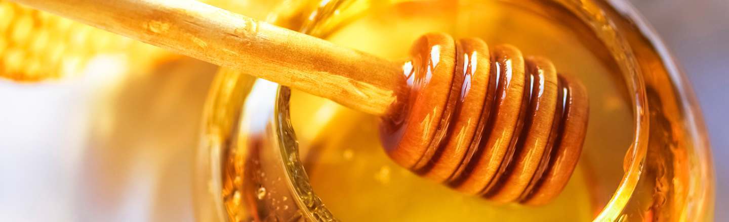 The 6 Creepiest Lies the Food Industry is Feeding You