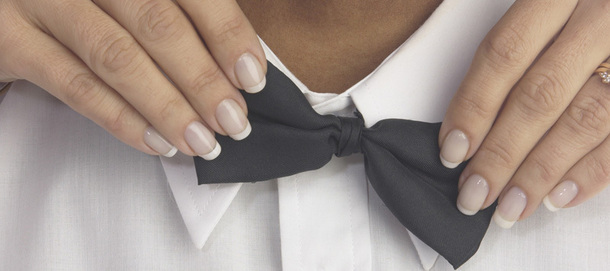 4 Hilarious Things I Learned About Orgies (By Going to One)