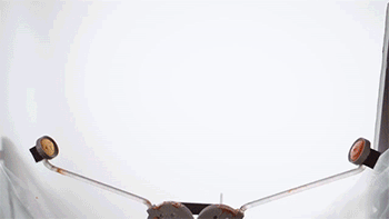 5 Behind-The-Scenes Shots That Take The Glamour Out Of Ads