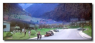 6 Movie Plot Holes You Never Noticed Thanks to Editing