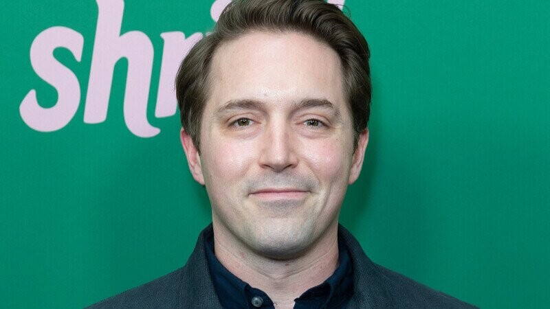 Beck Bennett Is Apparently Getting Roasted in the ‘Superman’ Cast Group Chat
