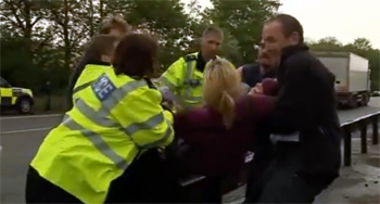 5 Real-Life Stories of Twins Creepier Than Any Horror Movie