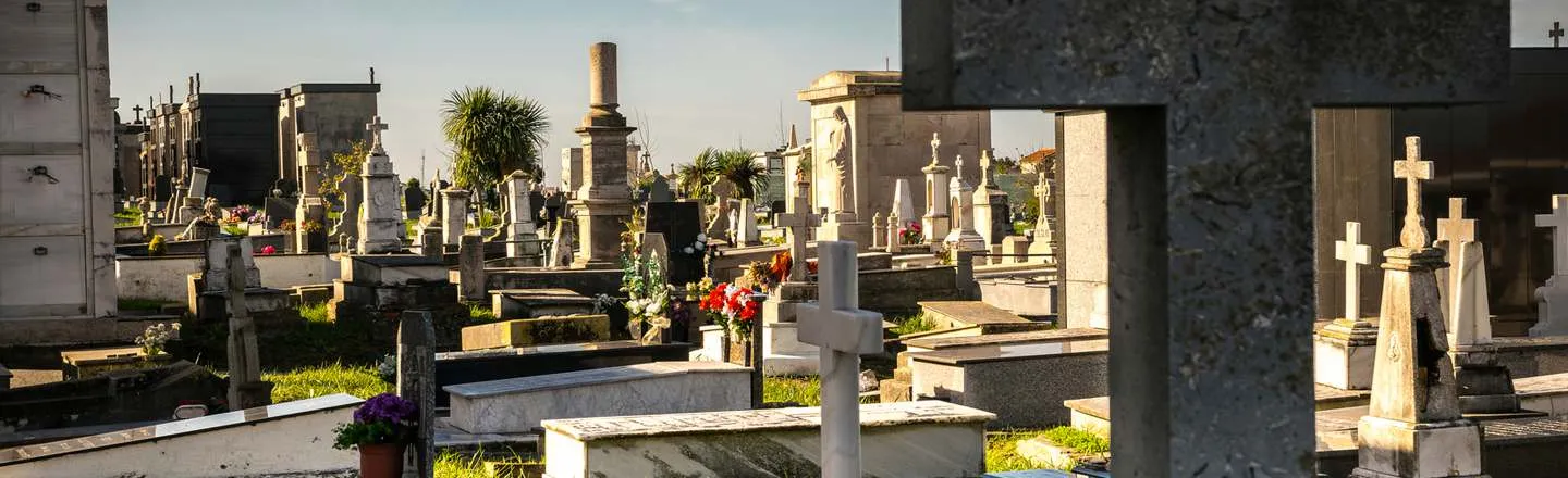 6 Creepy Things That Happen To The Human Body (When You Die)