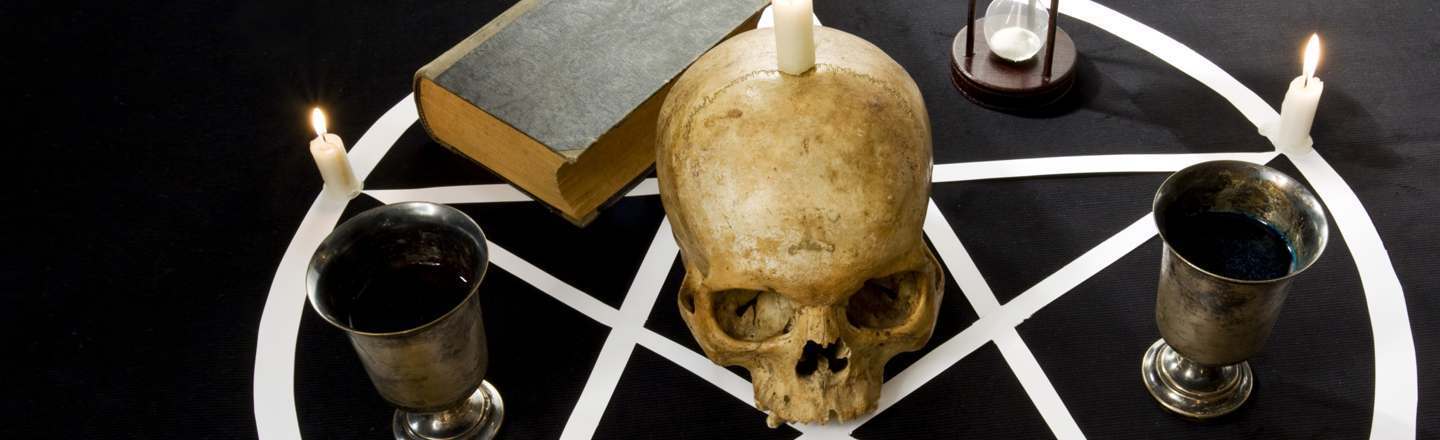 5 Eerie Ways Entire Groups Went Insane Science Can't Explain