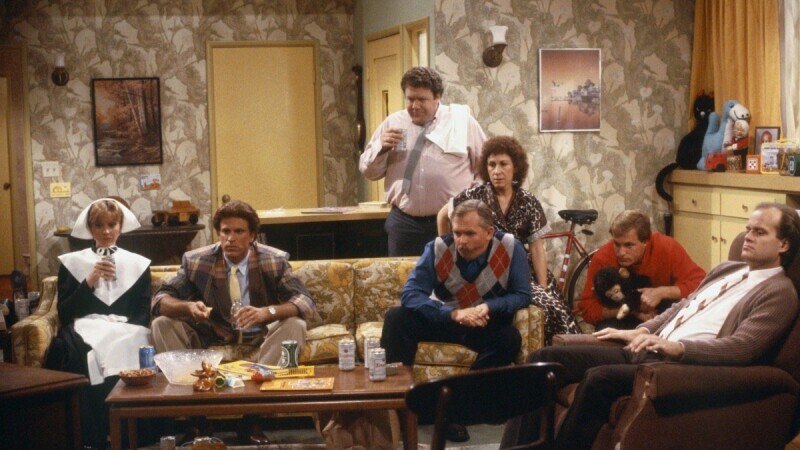 15 Insider Pop-Culture Facts About Classic Thanksgiving TV Episodes
