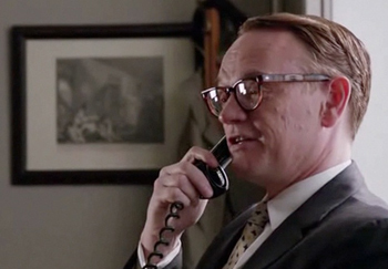 6 Mind-Blowing Bits of Foreshadowing in Famous TV Shows