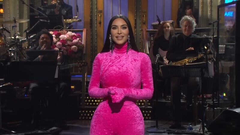 Michelle Wolf Accuses Amy Schumer of Stealing Credit for Kim Kardashian's ‘Saturday Night Live’ Monologue