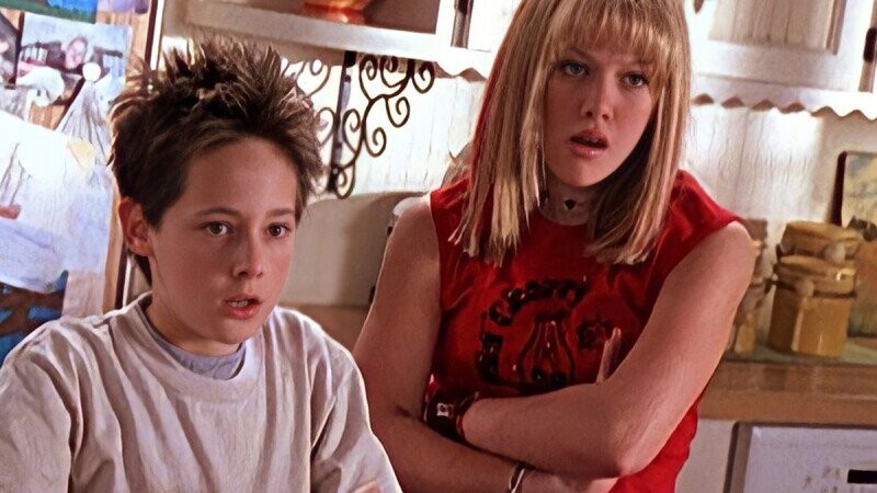 4 Dumb Little Brothers That Are Secretly Brilliant