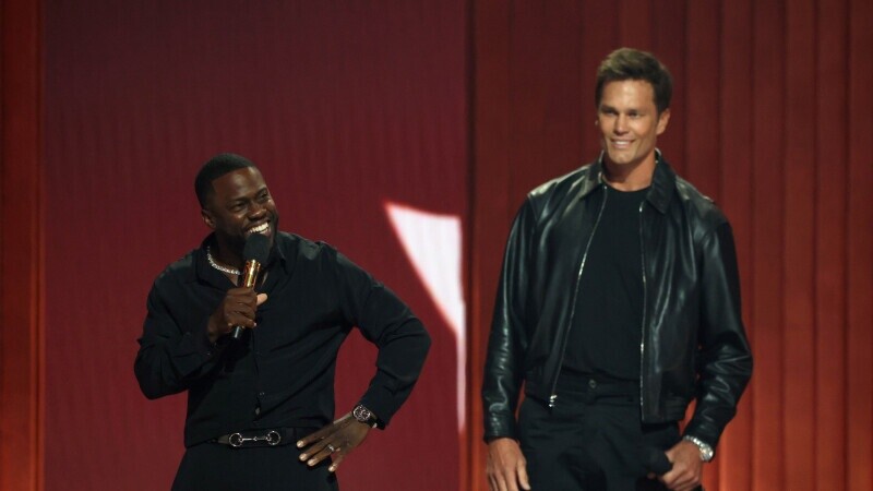It’s Time To Retire Tom Brady From The Netflix Roast Circuit