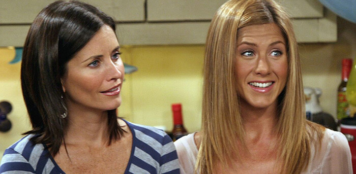 Courtney Cox and Jennifer Aniston Friends