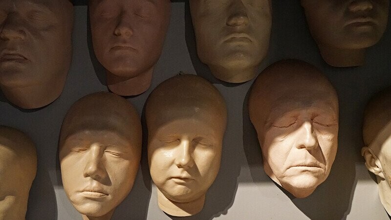 5 Criminals Who Went Full ‘Mission: Impossible’ with Realistic Masks