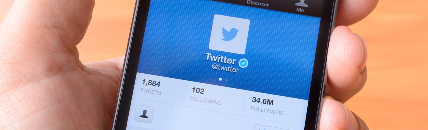Discover Me Twnittere atwitter 1.884 TWEETS 102 lowi 24.6M LLOWER
