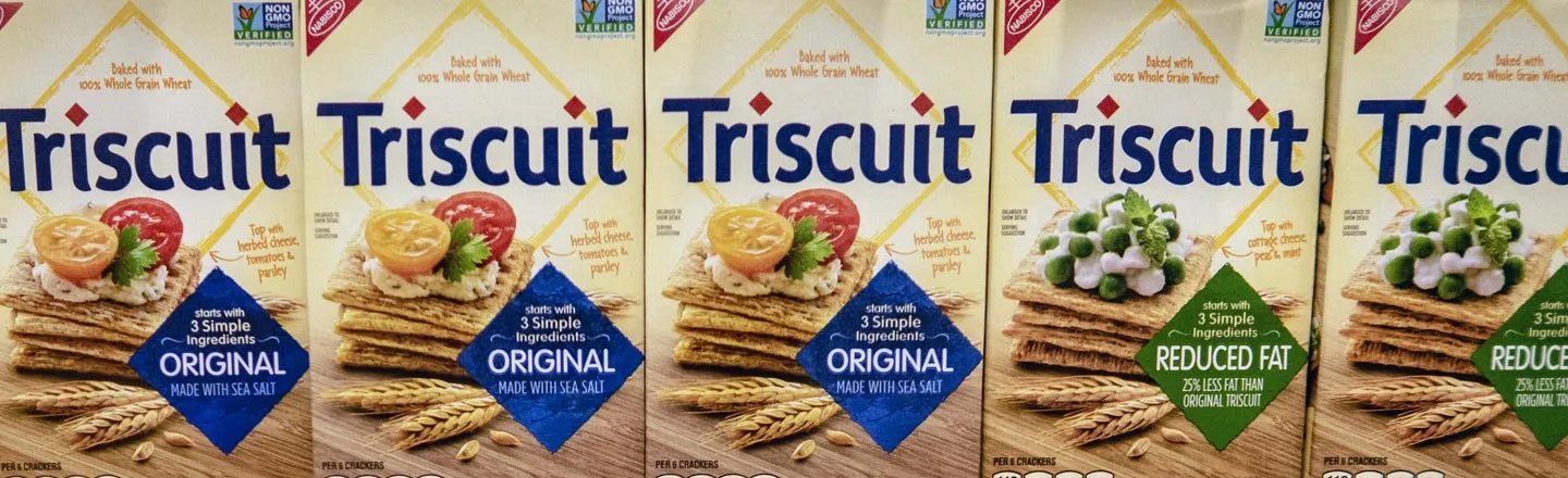 GMO CERIID OND CECIID Baked Baked Beked w with Baked with alked Whole 6raim Wheat 100% Whole 6raie Whest 10o% Whole Wheat Wheat Whole Grain Triscuit T