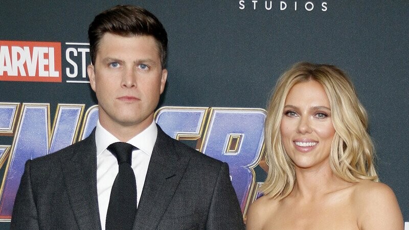 Colin Jost is Surprisingly Chill About Another Man Kissing His Wife on Red Carpets