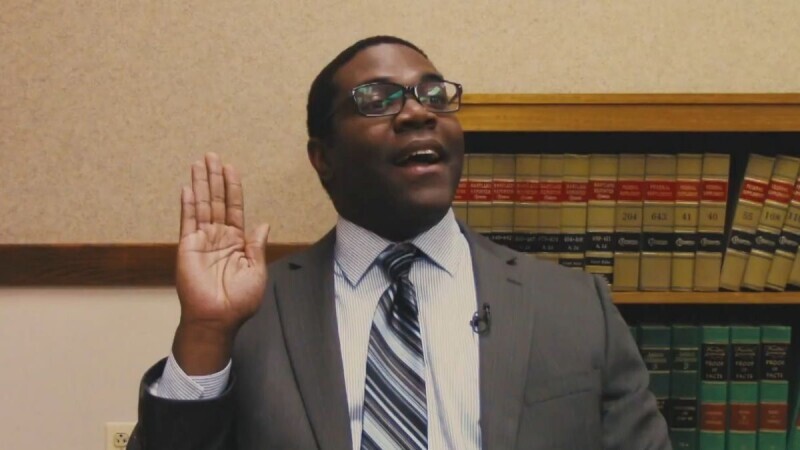 The 'Veep' Episode That Feels Like It Doesn't Belong