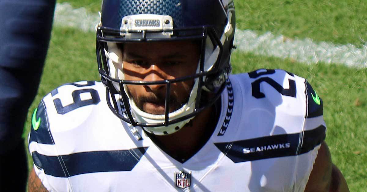 Nfl Player Earl Thomas And His Brother Are Weird Af Cracked Com