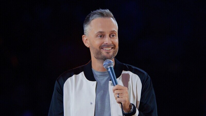 Nate Bargatze Says He’s Not Doing Any Roast Comedy at the Emmys