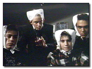 6 Reasons The Guy Who's Fixing Your Computer Hates You