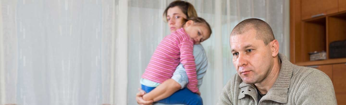 Men With Kids Look Suspicious: 4 Realities Of Dating A Mom