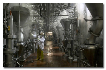 The 6 Most Horrifying Lies The Food Industry is Feeding You