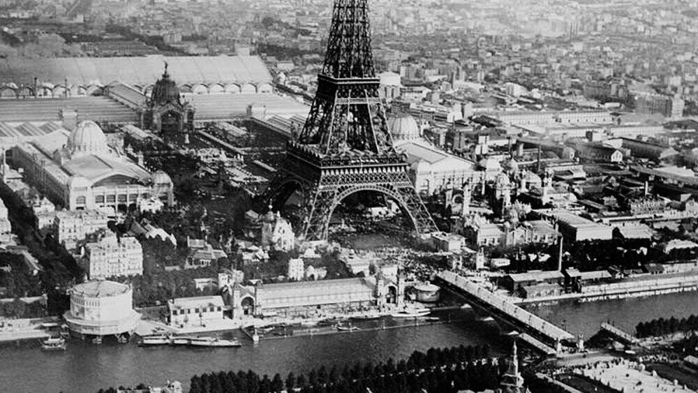 France Tried To Make A Fake Paris For World War I & More History
