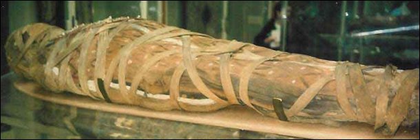 The 6 Stupidest Things Ever Done With Historic Treasures