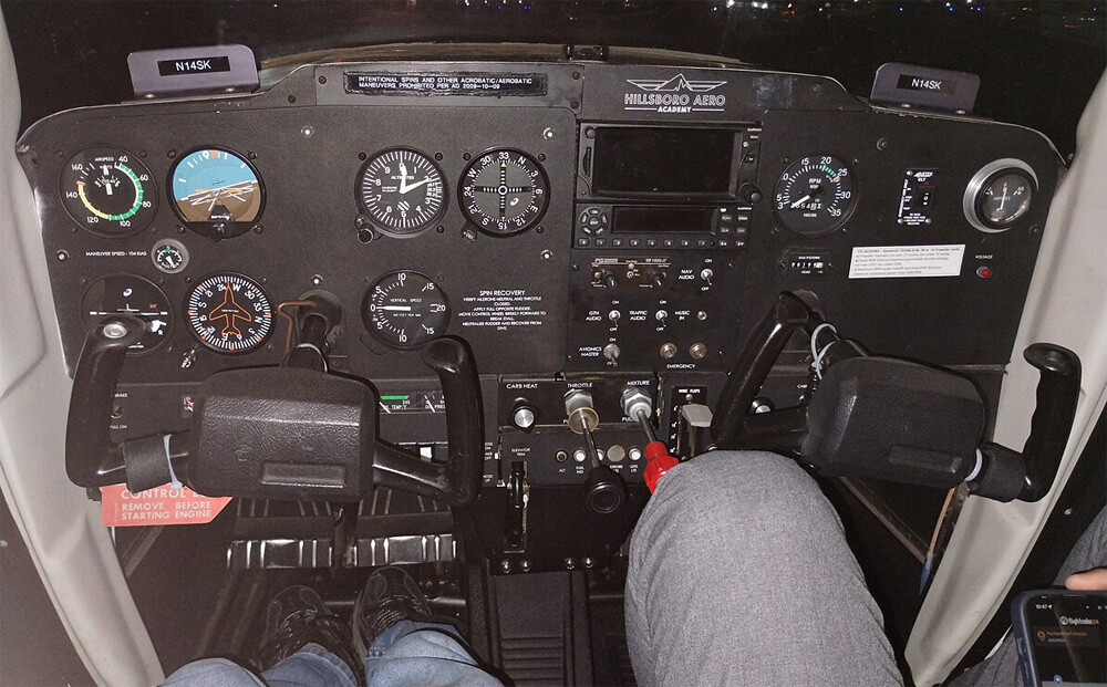 Cockpit of a training variant Cessna 152 in Hillsboro, OR.