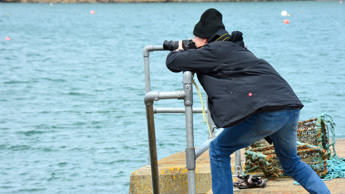 Paparazzi Are Somehow Even More Useless Now