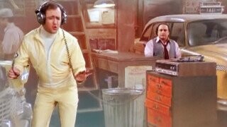 Danny DeVito Remembers When Andy Kaufman Wrestled A UPS Woman Outside A ‘Taxi’ Dressing Room