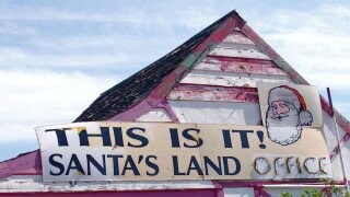 The Baffling Santa-themed Town (Built In A Desert)