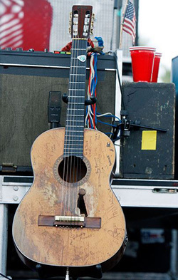 7 Warning Labels Modern Music Desperately Needs