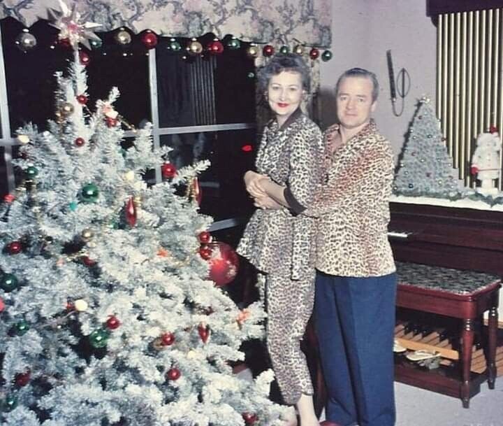 Tk Christmas Photos Looking Like the Grinch Runs It