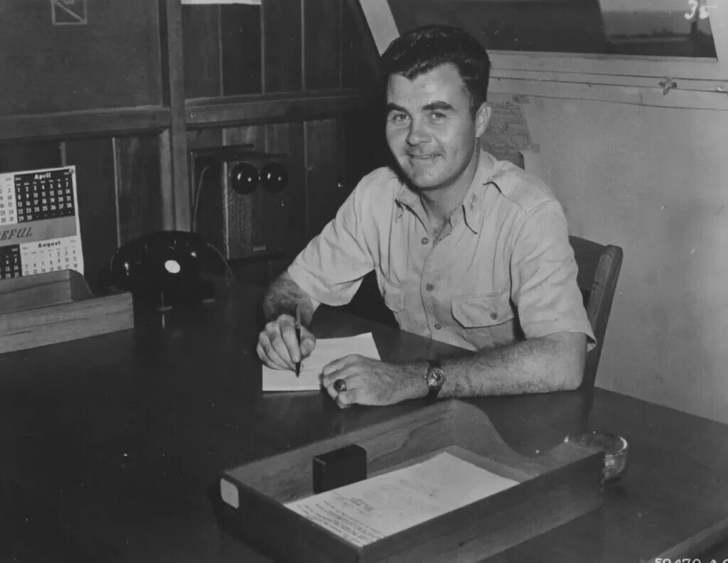 The Story of the Man Who Dropped the Bomb: Paul Gibbets