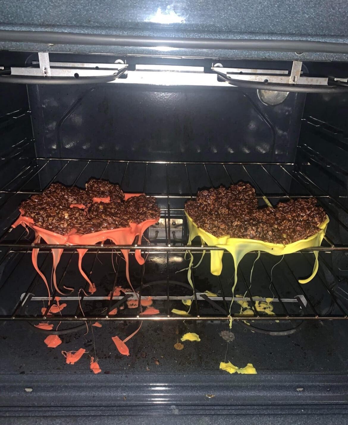 20 Photos Where Nobody is Bringing Their A-Game