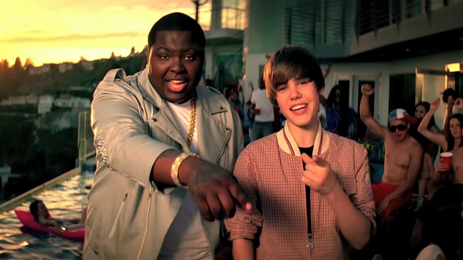 15 People Share The Dumbest Lyrics Ever Sang