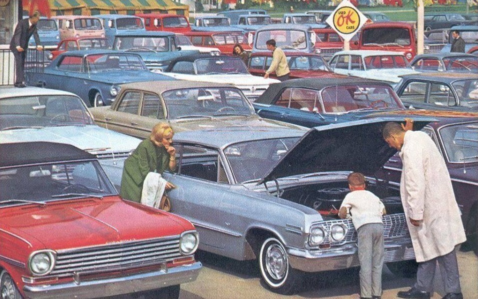 Vintage Photos of What Buying a Car Once Looked Like