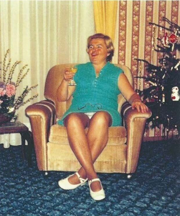 Tk Christmas Photos Looking Like the Grinch Runs It