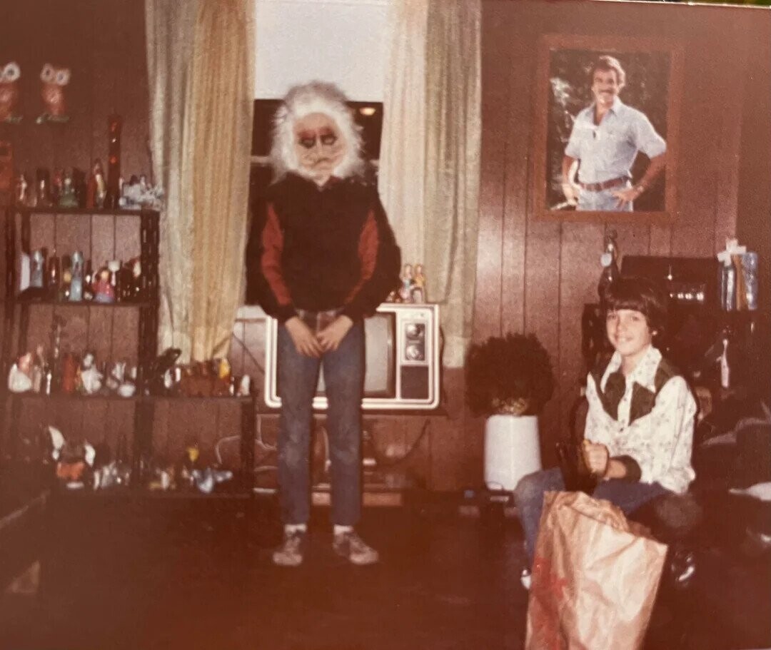 Vintage Halloween Looks That No Longer Make the Cut