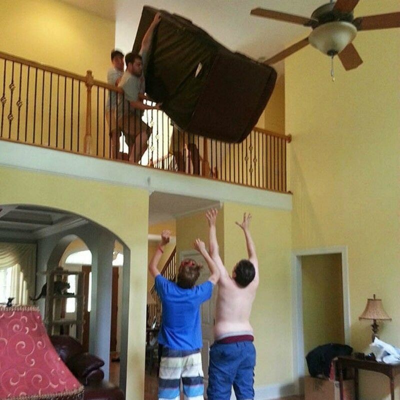 20 Photos Where Nobody is Bringing Their A-Game