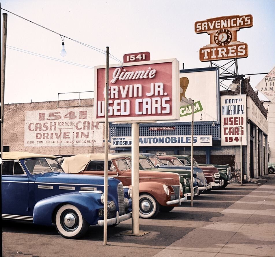 Vintage Photos of What Buying a Car Once Looked Like