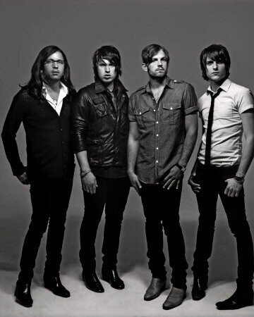 10 Bands That Hit it Big Before Anyone Knew Their Names