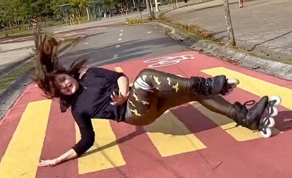 Photos Where Everyone is All Brawn and No Brains