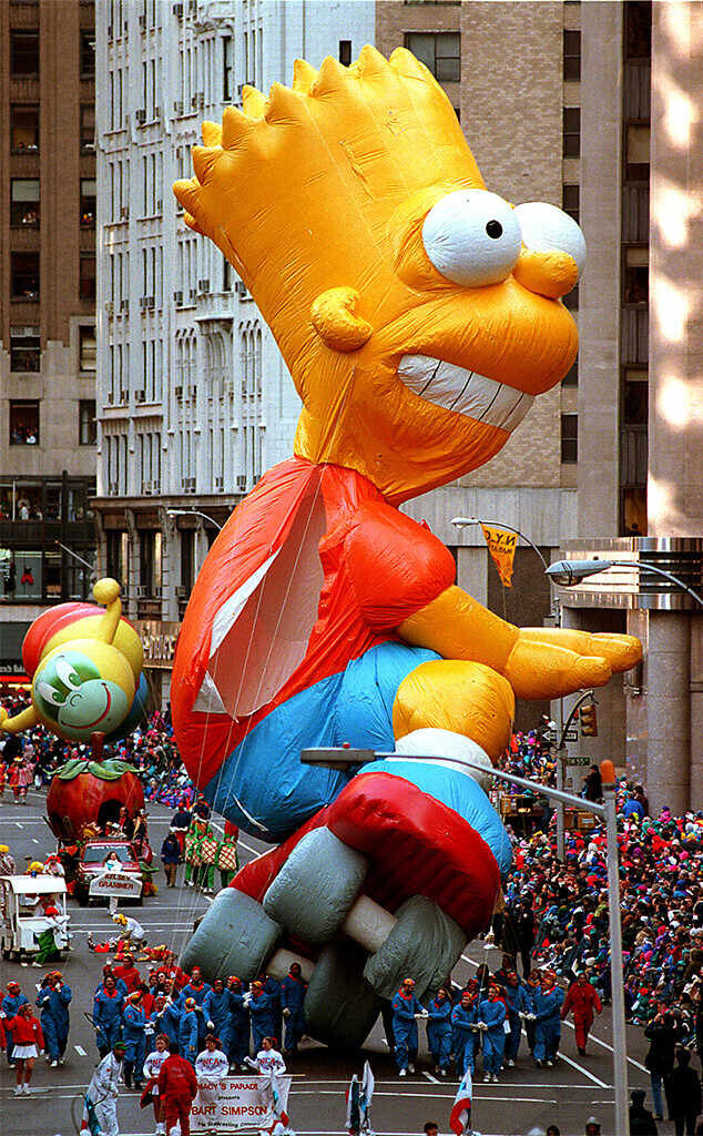 РУИ ТАЛЬИ KELSEN GRANMEN NC MACY 's PARADE / BART SIMPSON - - -