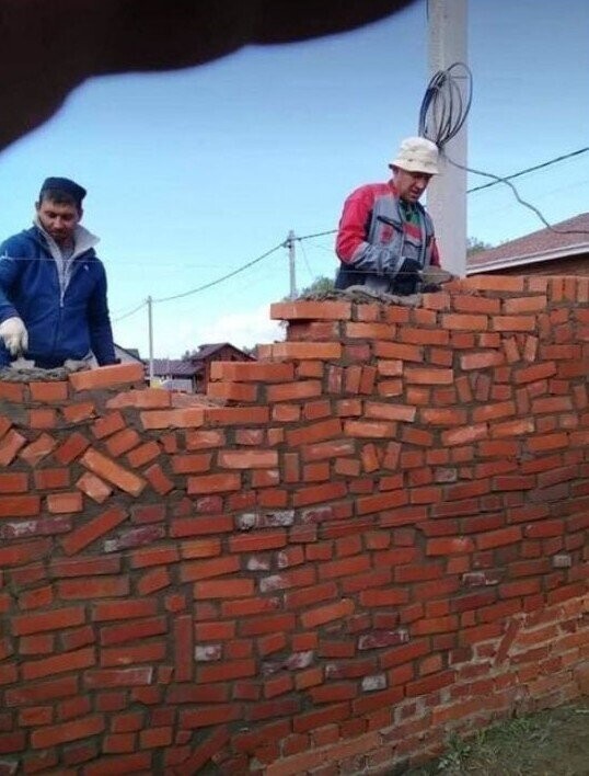 Photos Where Nobody Got Up With Their Thinking Caps On