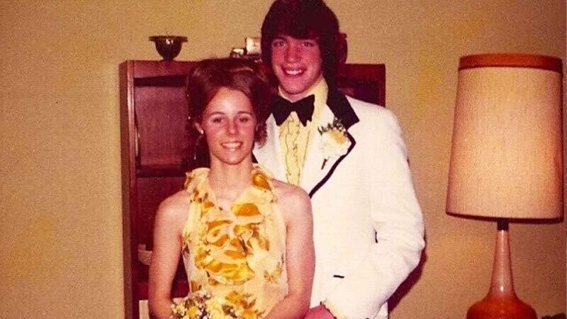 Classic Prom Photos Going All in on the 1970s
