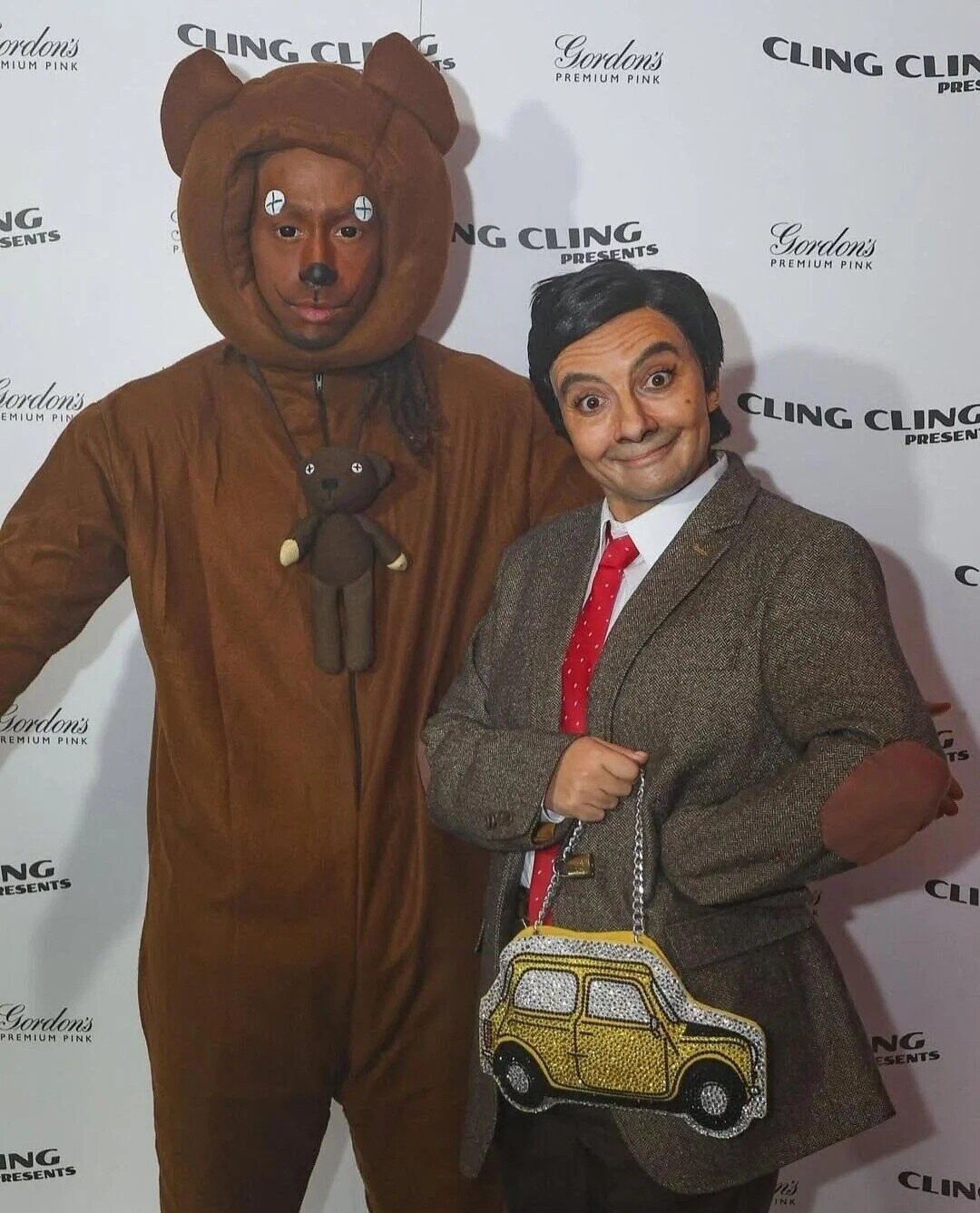 CLING CL ordon's Gordon's CLING CLIN MIUM PINK TS PREMIUM PINK PRE G SENTS NG CLING Gordon's PRESENTS PREMIUM PINK Gordon's EMIUM PIN CLING CLING PRESEN Gordon's REMIUM PINK TS NG CLI ESENTS Gordon's PREMIUM PINK NG ESENTS ING RESENTS CLIN n's INK