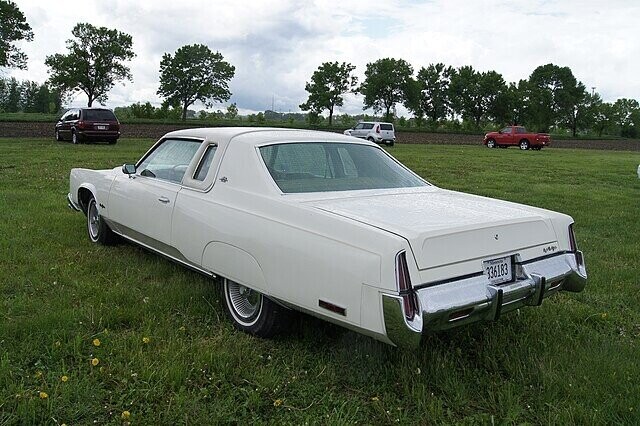 Classic Sedans So Big They Needed Their Own ZIP Code