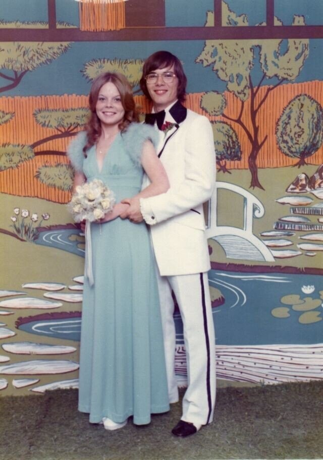 Classic Prom Photos Going All in on the 1970s