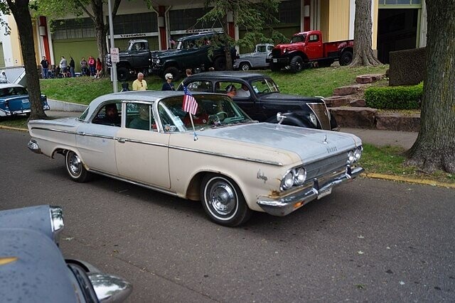 Classic Sedans So Big They Needed Their Own ZIP Code