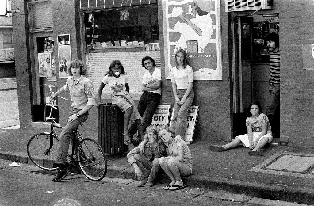 Marlboro ABCTV an : W MMER'S BIGGEST HIT AP November CD Sim CITY EY: I